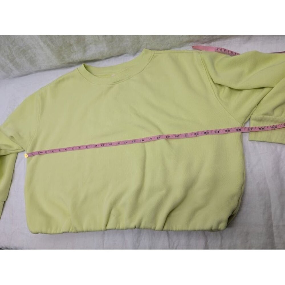 Universal Thread women's XL neon yellow cropped long sleeve sweatshirt E6 - Picture 7 of 8